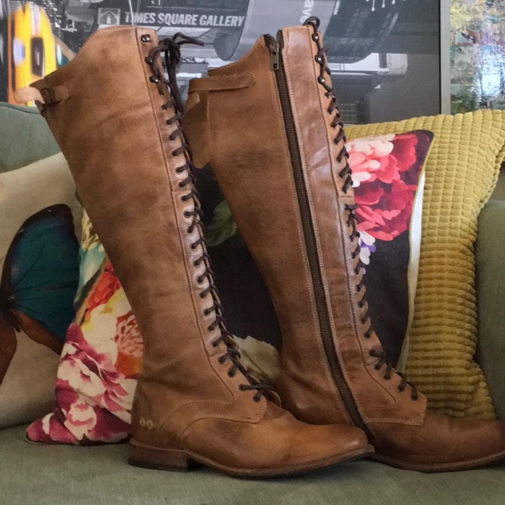 BED STU lace up boots.